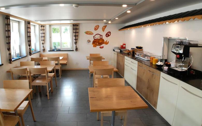 Bütschwil 阳光旅馆酒店 外观 照片